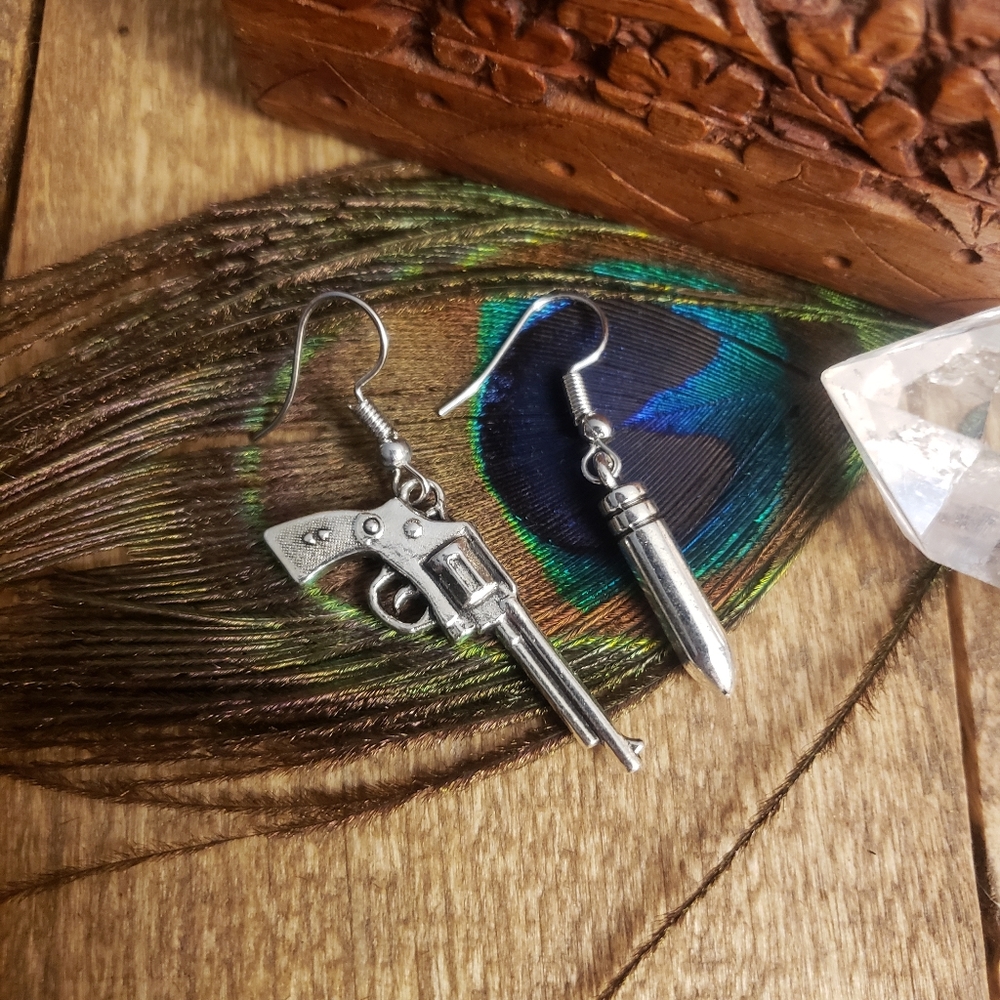 Silver Bullet & Gun earrings Military Cowboy Earrings Vampire Hunter Gun Jewelry